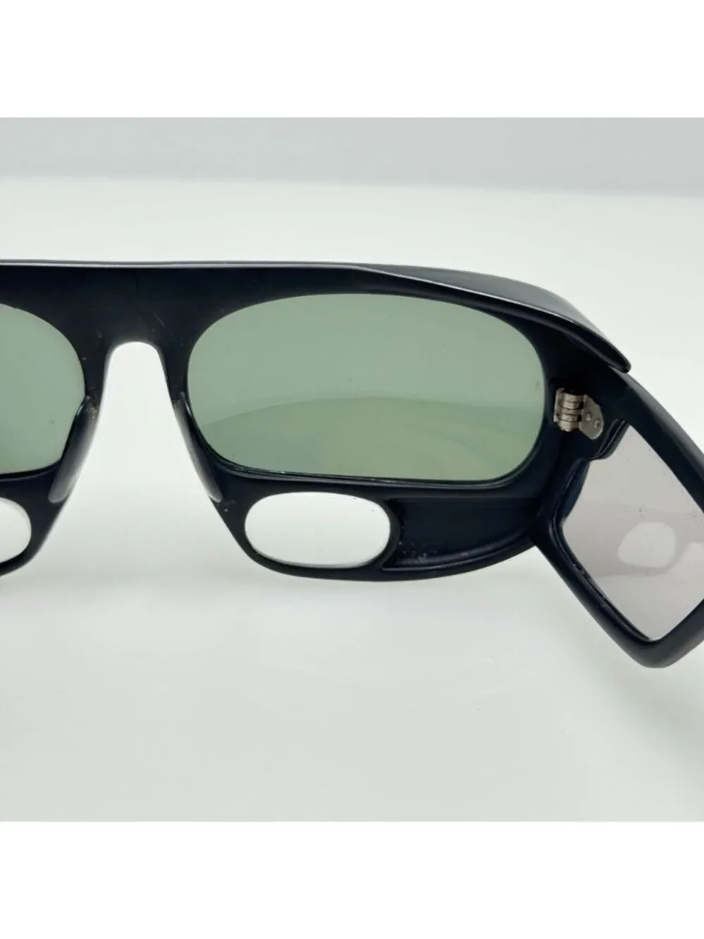 Unbranded Sunglasses 7646 Korea Vintage Retro Black Polarized